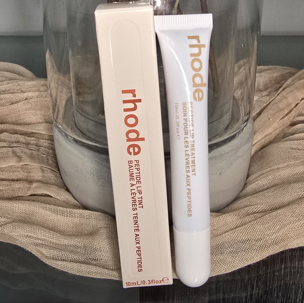 Rhode Peptide Lip Treatment Cinnamon Roll